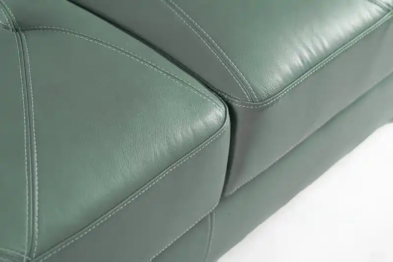 Causeuse en cuir véritable avec coutures à motif de losanges et pieds en bois - Vert écume de mer